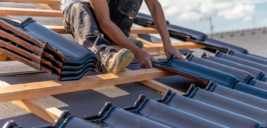Professional Storm Damage Roof Repair Services in Park Ridge, IL