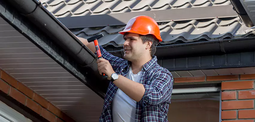 Gutter Fascia Repair in Park Ridge